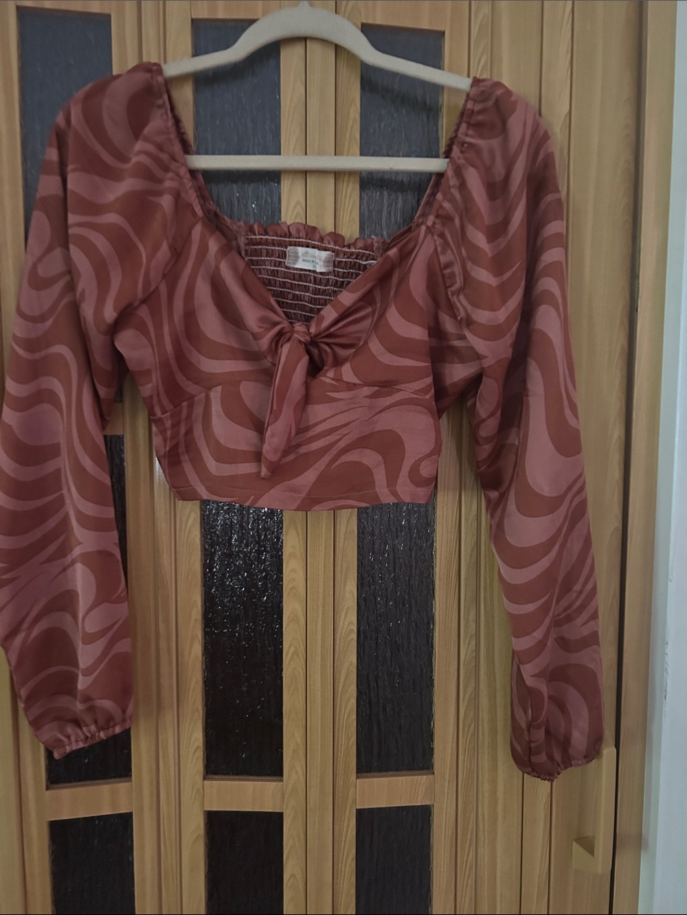 Altar'd State Rust Swirl Tie-Front Long Sleeve Crop Top